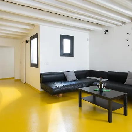 Hospital E Apartment